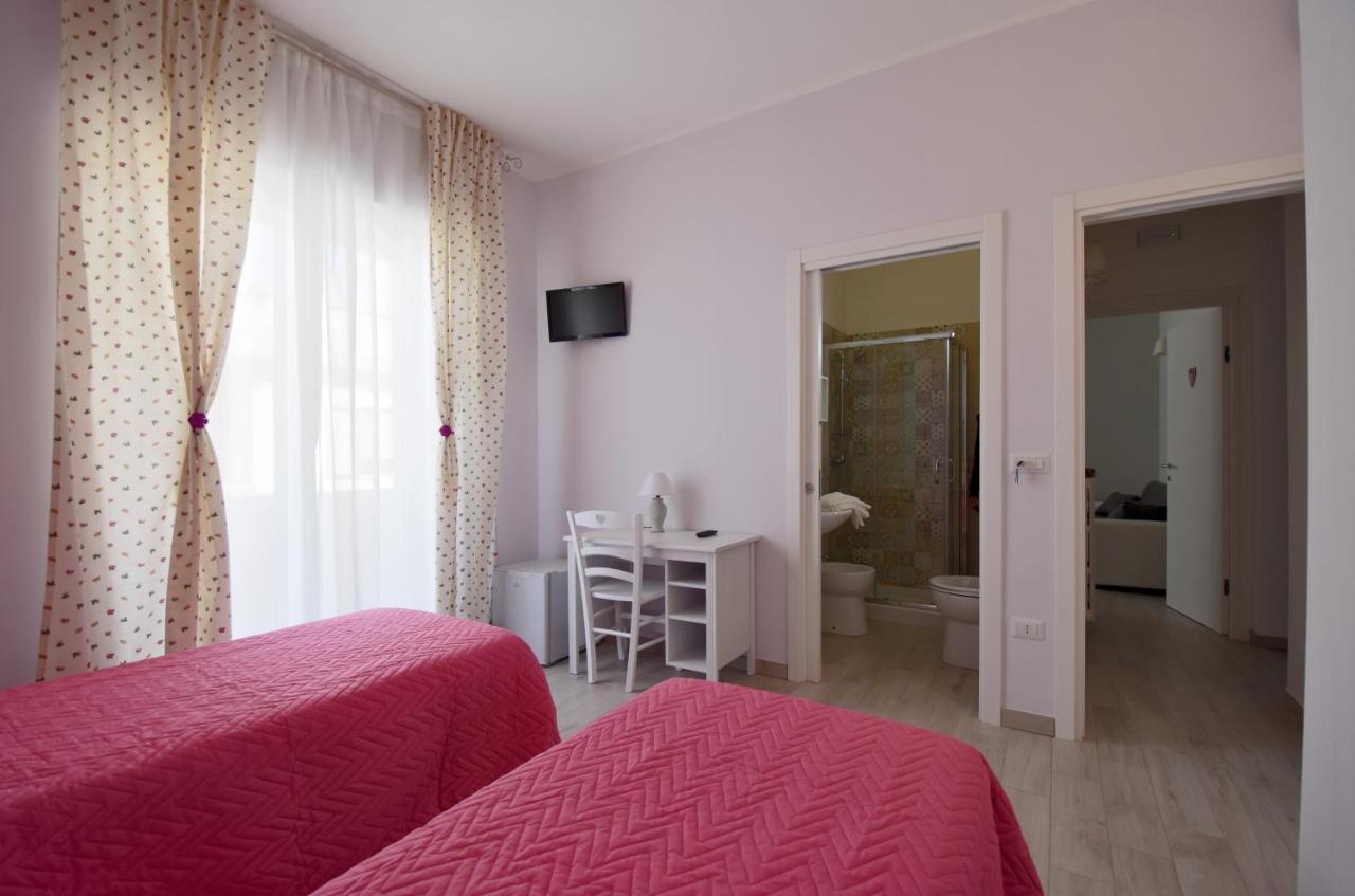La Petite Maison Галиполи Екстериор снимка
