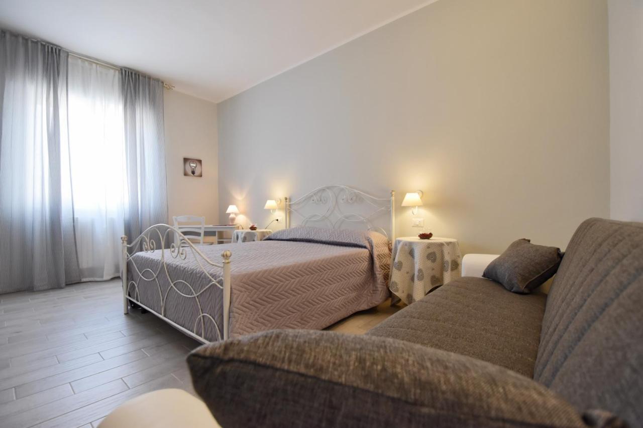 La Petite Maison Галиполи Екстериор снимка